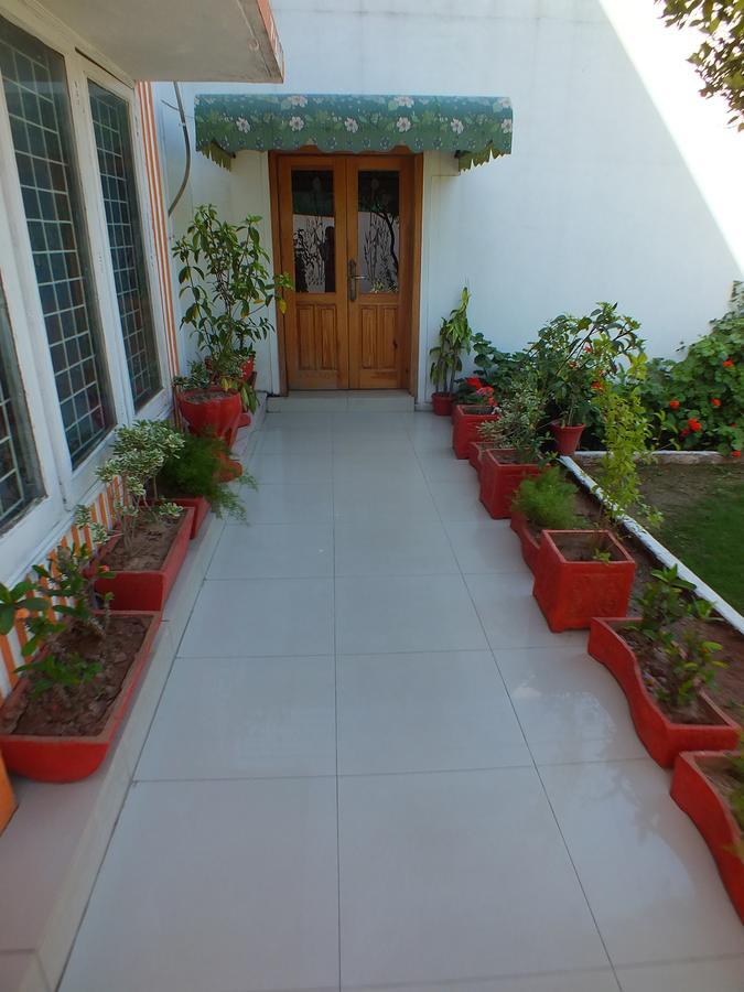 Capetown Islamabad Exterior foto