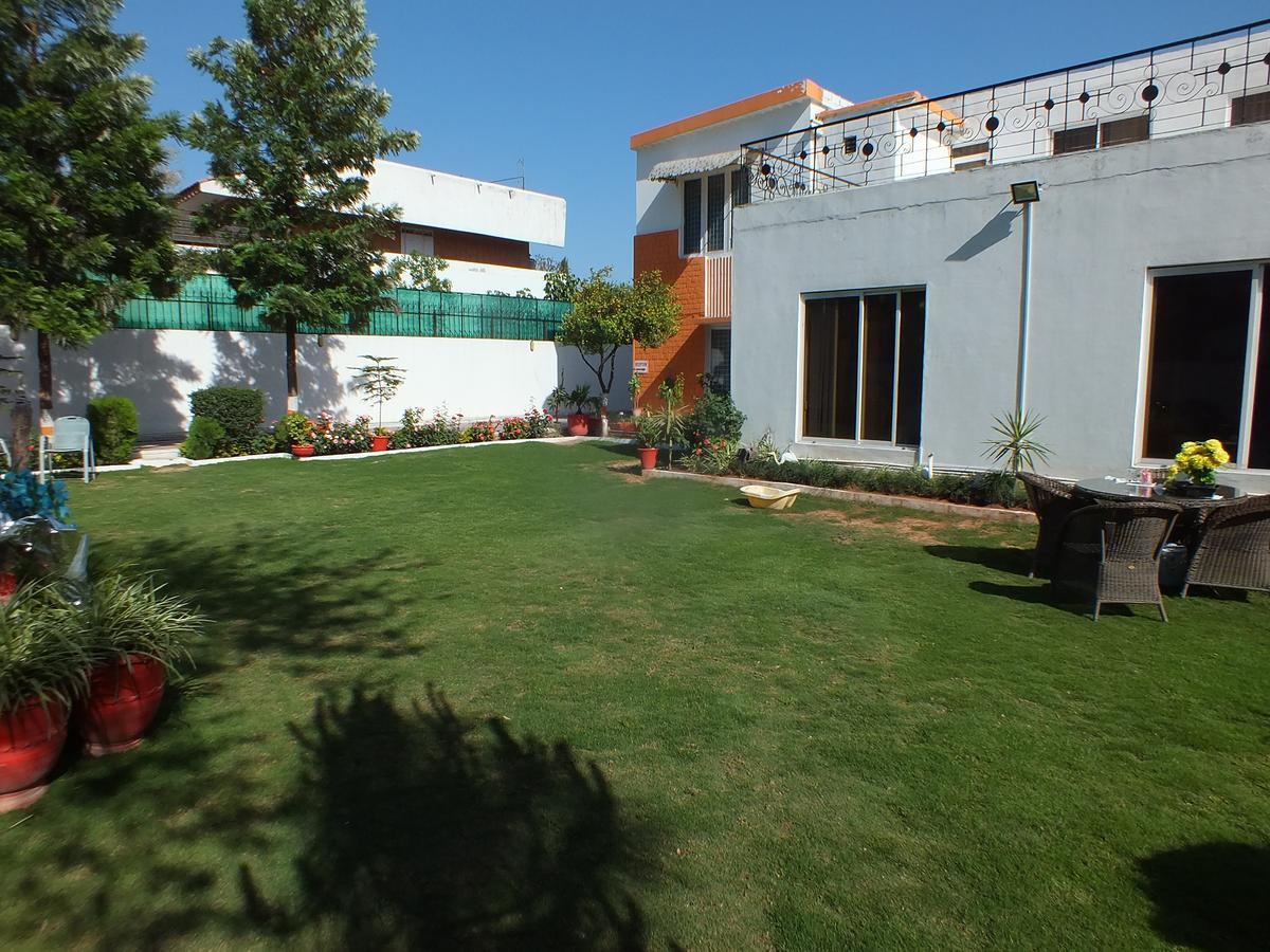 Capetown Islamabad Exterior foto