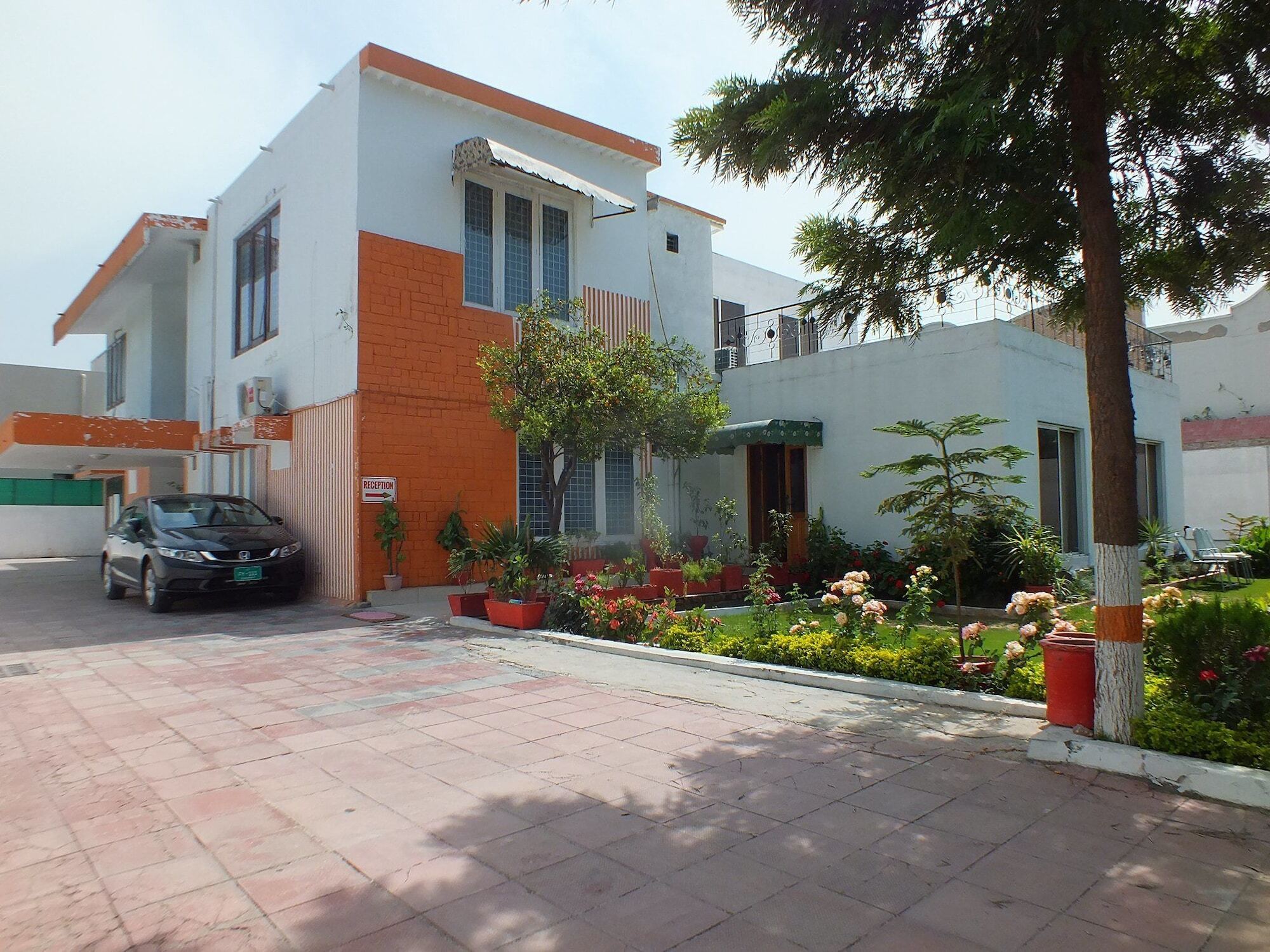 Capetown Islamabad Exterior foto